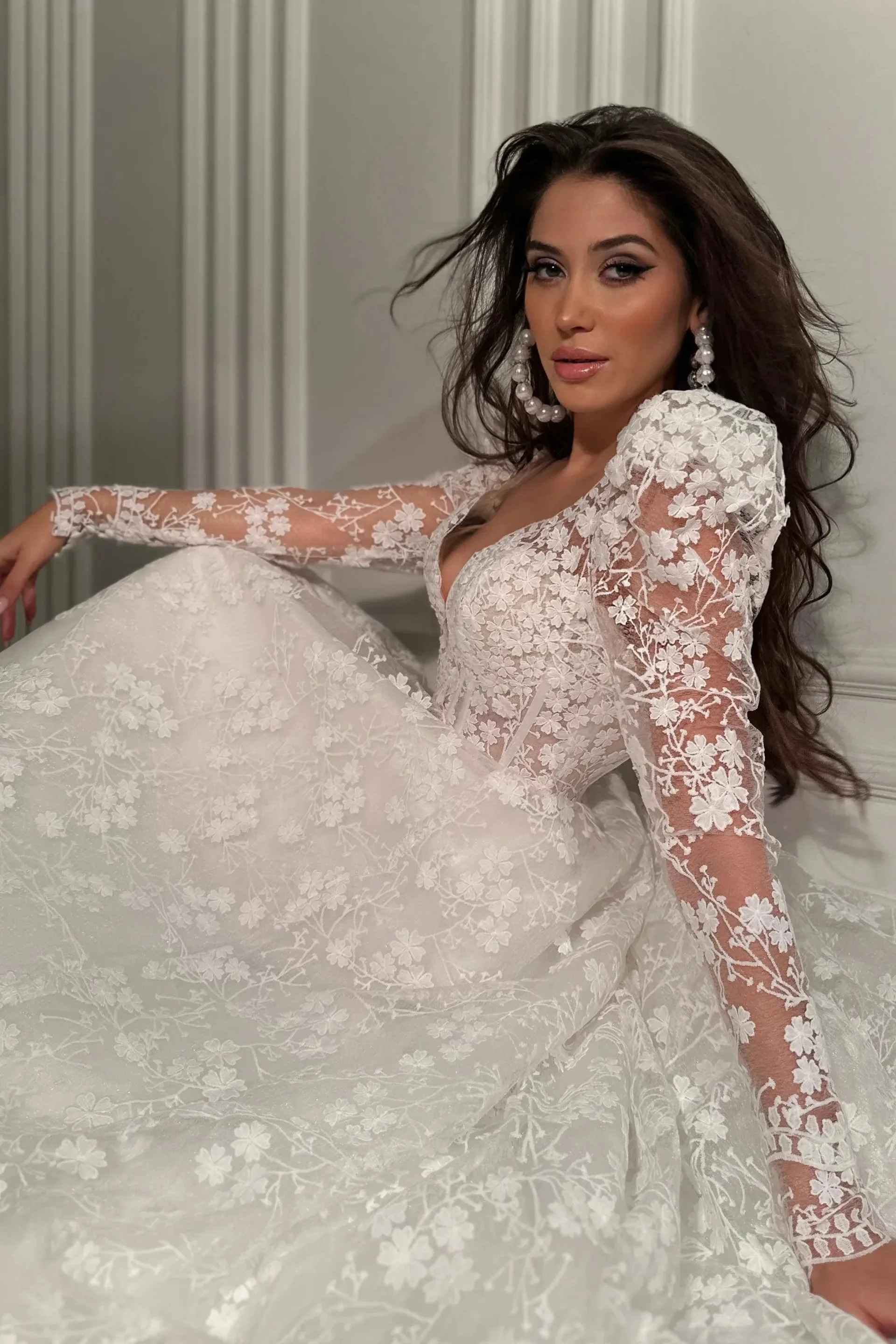 Lucia Fransız Dantel Kalp Yaka A Kesim Gelinlik