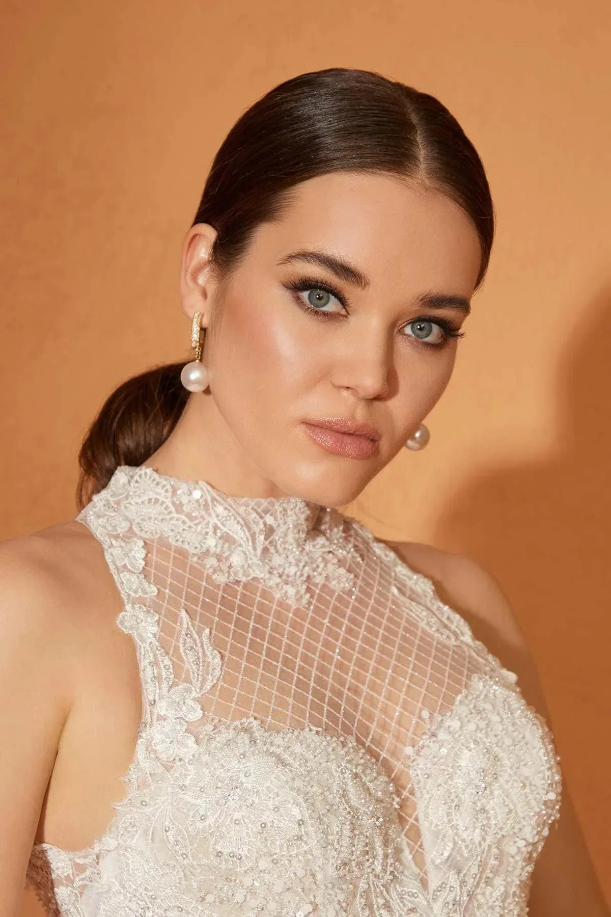 Jill Modern Halter Yaka Balık Kesim Gelinlik