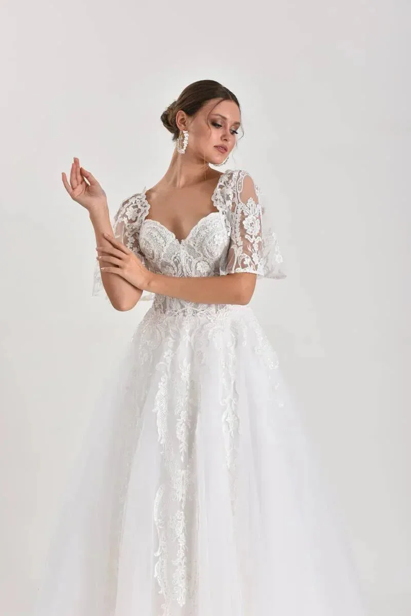Butterfly Dantelli Helen A Kesim Gelinlik