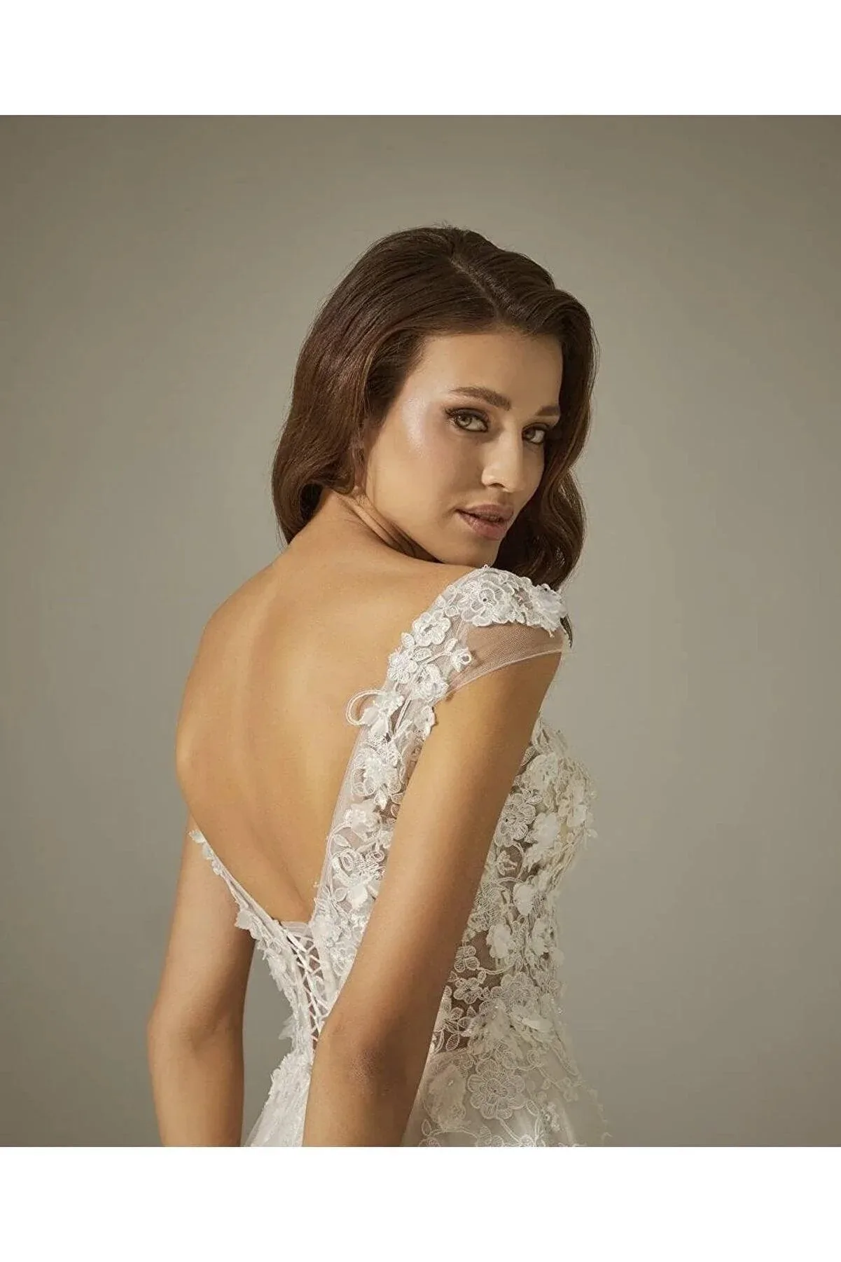 Laurel Sade Dantel Vintage A Kesim Gelinlik