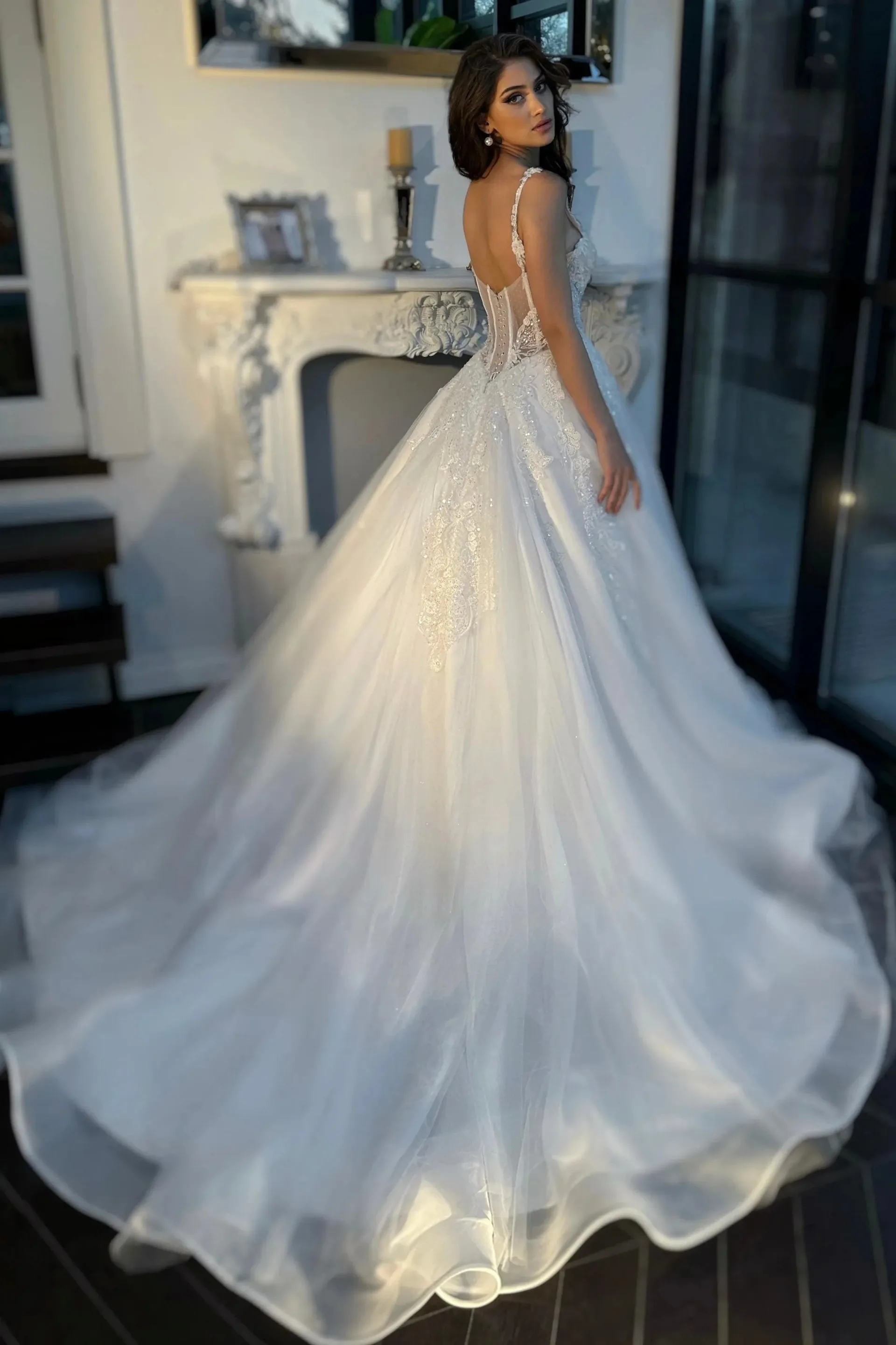 Carmin Dantel Kare Yaka Prenses Model Gelinlik