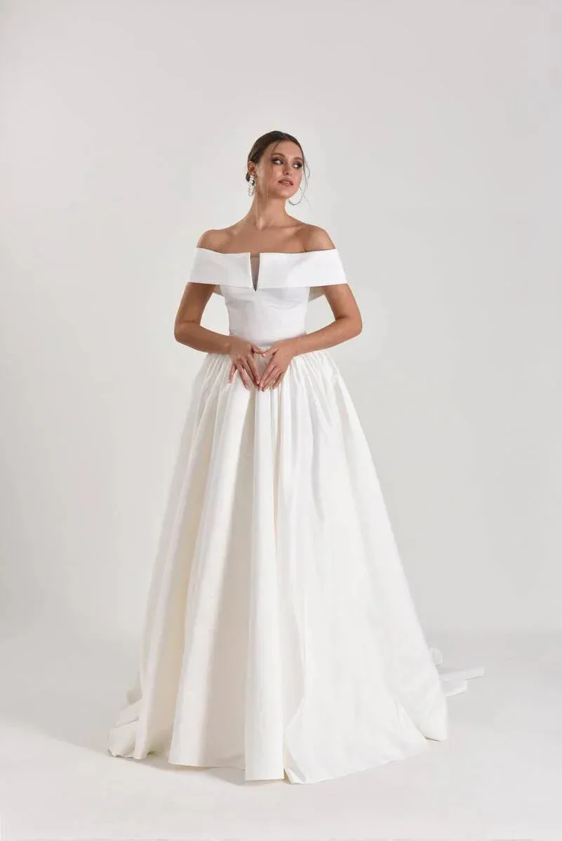 Albedo Sade Saten Prenses Model Gelinlik