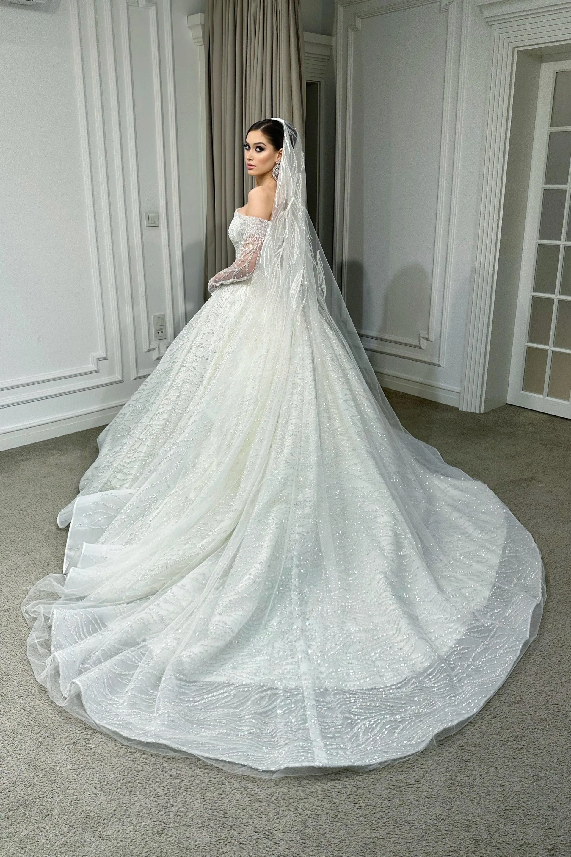 Gia Madonna Yaka Dantel Prenses Model Gelinlik