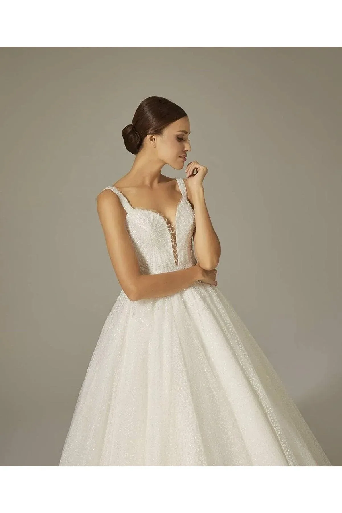 Karla Taş İşlemeli Prenses Model Gelinlik