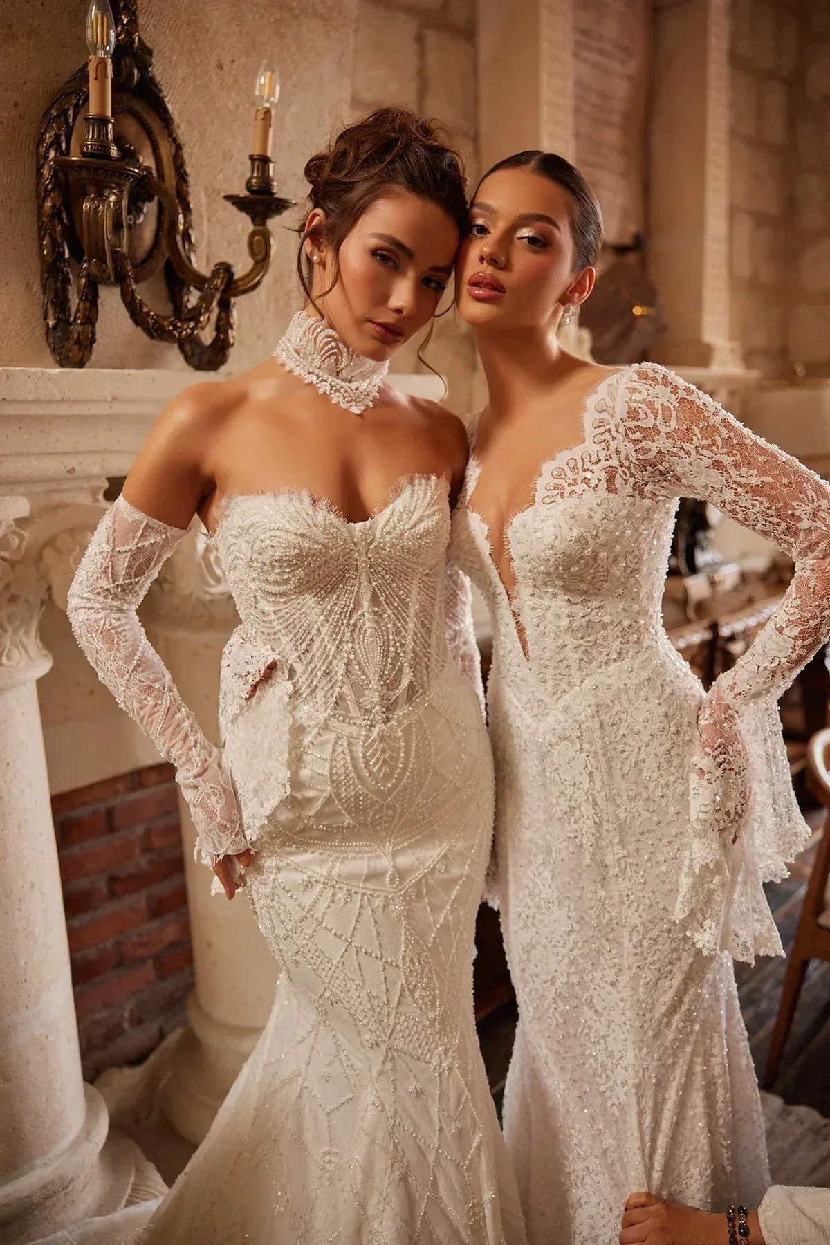 Blanc Fransız Dantelli Ve Kasnak İşlemeli Balık Model Gelinlik