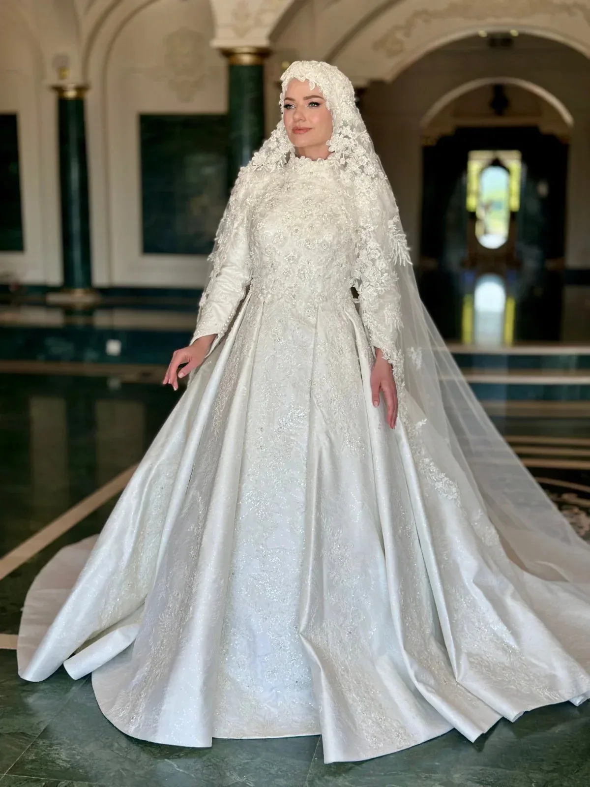LİNA Gelinlik